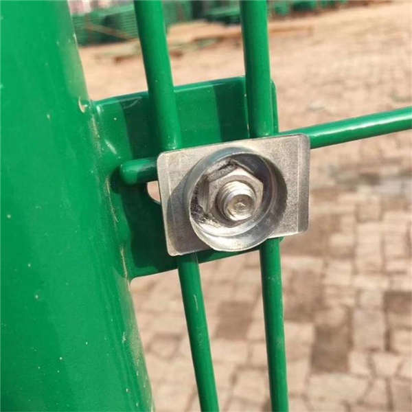 菜園圍欄網 果樹防護隔離網 防盜鐵絲護欄網