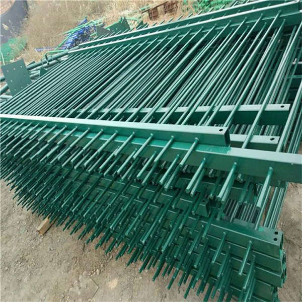 綠色護(hù)欄網(wǎng)價(jià)格 圈山護(hù)欄網(wǎng) 隔離網(wǎng)圍欄