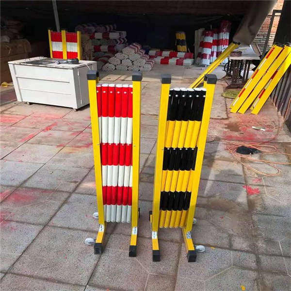 201不銹鋼護(hù)欄網(wǎng) 超市臨時防護(hù)欄 拱形門伸縮2.6米隔離欄